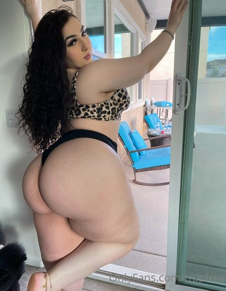 trapfree free pornstar photos