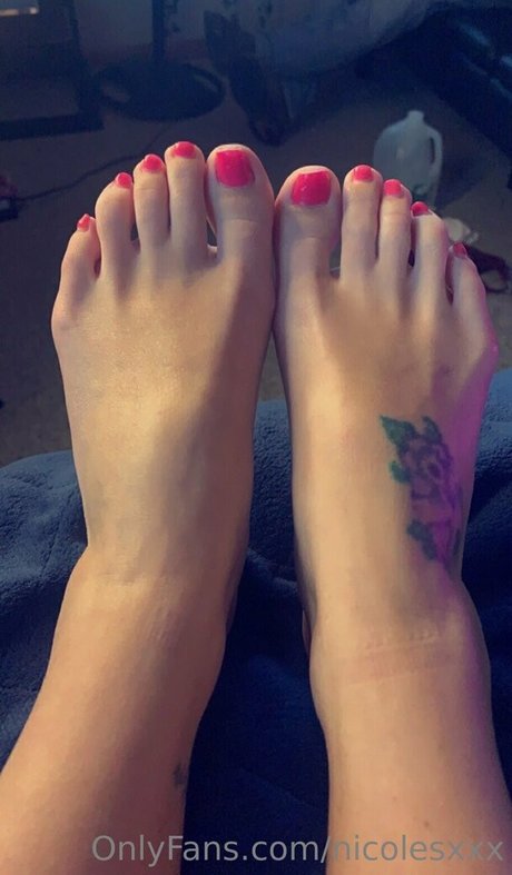 nicolesxxx model naked picture