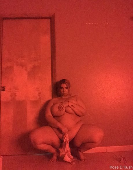rose d kush pornstar sexy photo