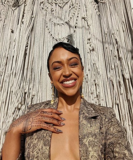 Liza Koshy exclusive model image