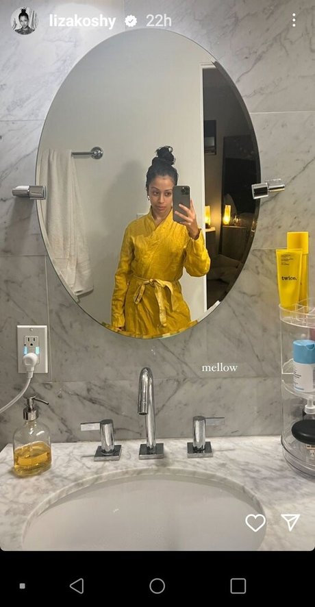 Liza Koshy model high quality images
