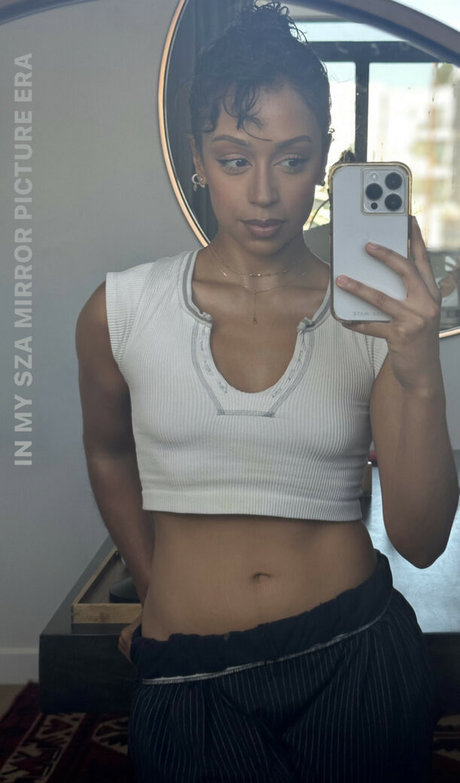 Liza Koshy erotic pornstar image