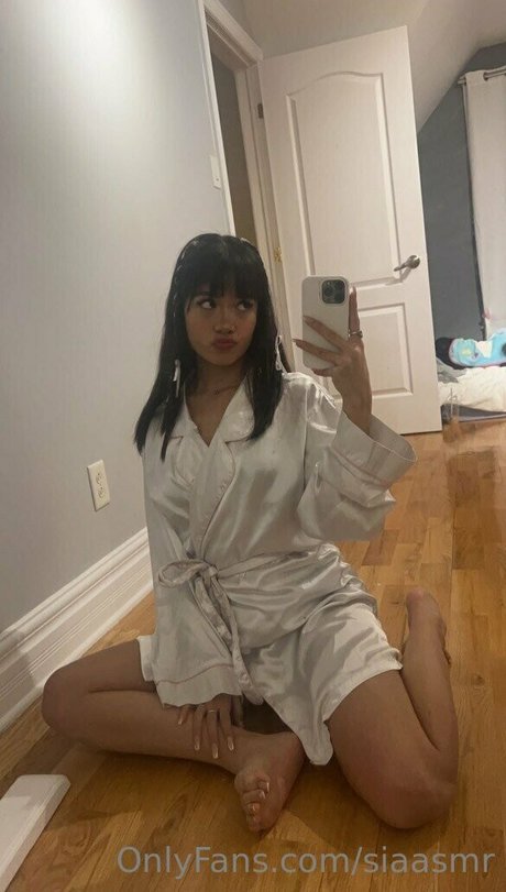 Sia ASMR sexy pornstar pics