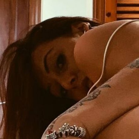 jennirb model erotic gallery