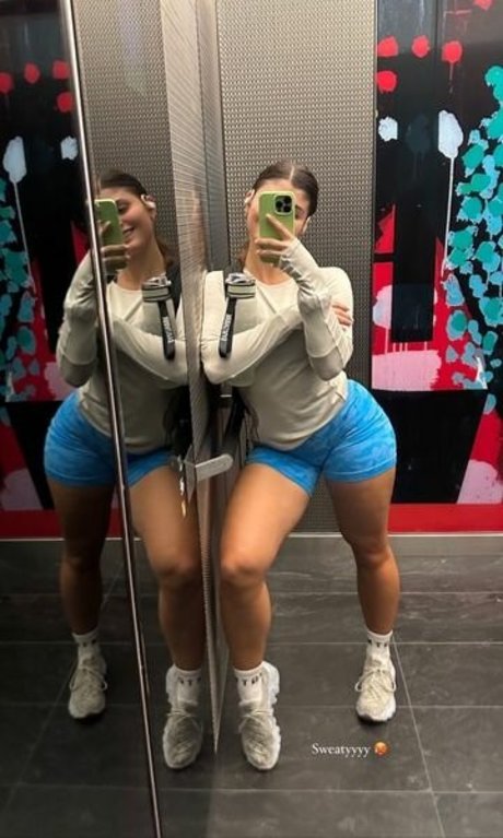 curvy cougar onlyfans naked img