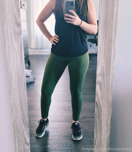 fitmomwith3 nudes actress image