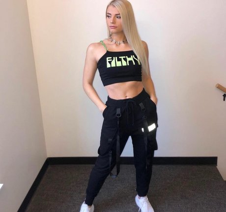 onion onlyfans sexy nude image