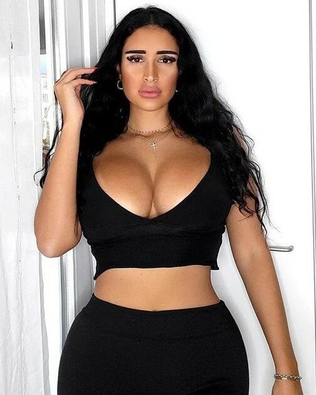 Tania Barbosa nudes actress images