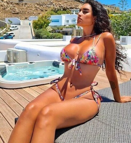 Tania Barbosa sex pornstar pictures