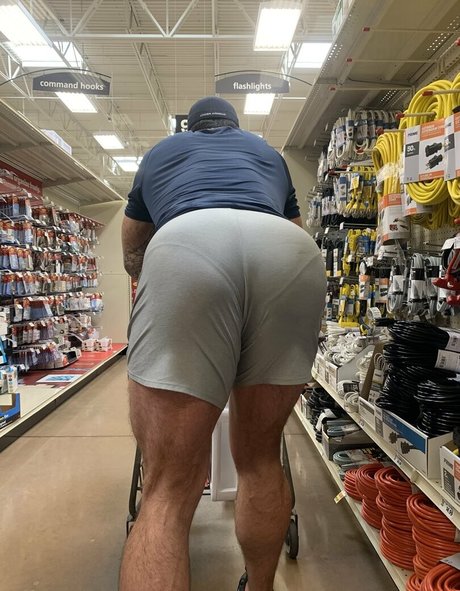 briefsbull model pornographic pic