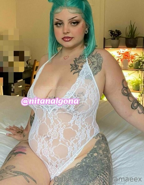 avamaeex sexy pornstar photo
