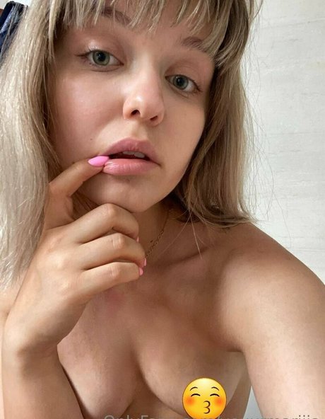mariaholovko exclusive star galleries