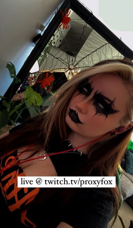 Proxyfox erotic pornstar photos