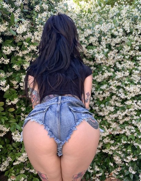 shemale fucks girl onlyfans free sex pic