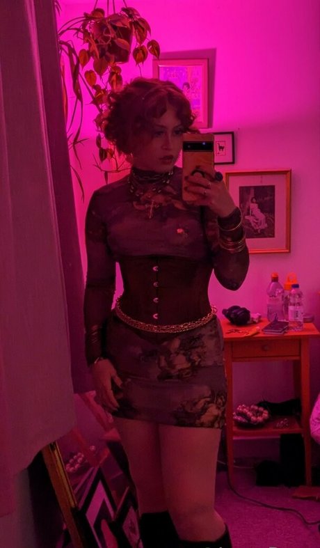 lunaroux star sexy gallery