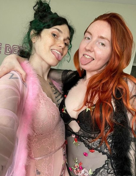 Eevee Bee hd pornstar archive