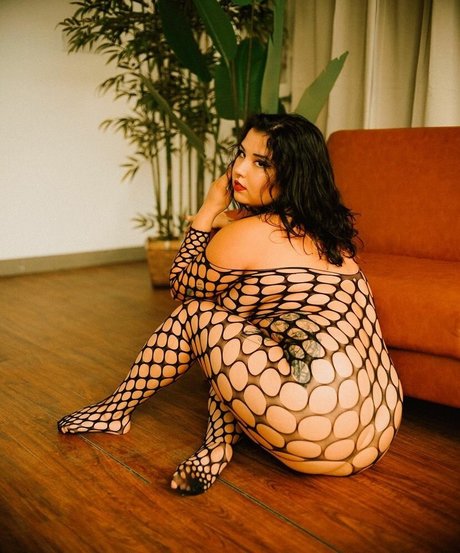 Suki Jade best model pic
