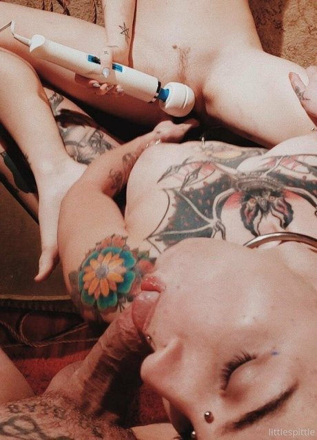 littlespittle porn actress photos