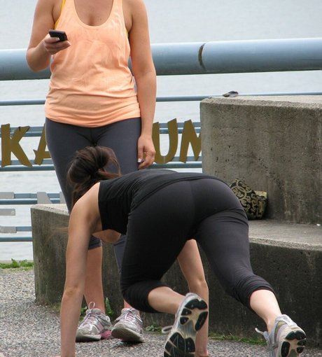 Kristin Kreuk star exclusive picture