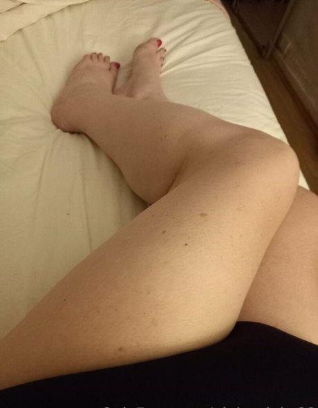 pinkywinky22 model nude photo