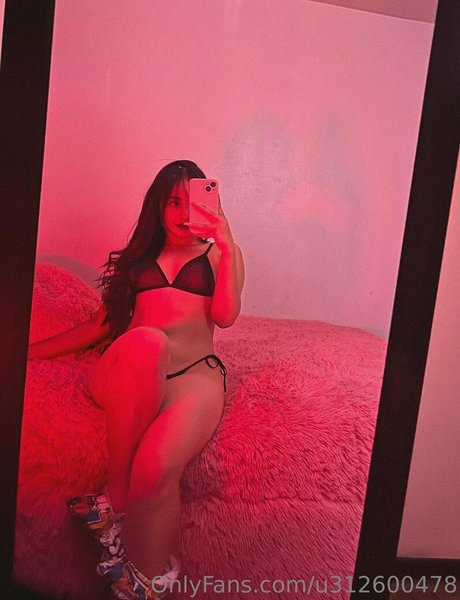 sweetiealiciaperez xxx pornstar galleries