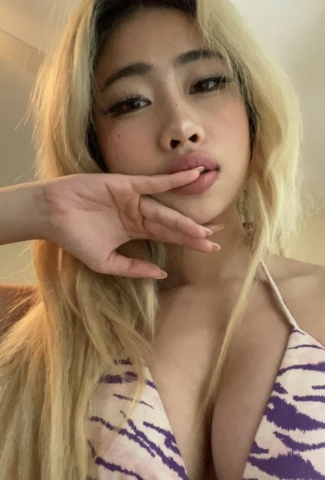 hann1ekin pornstar high quality pic
