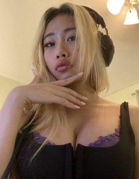 hann1ekin pornstar nude img