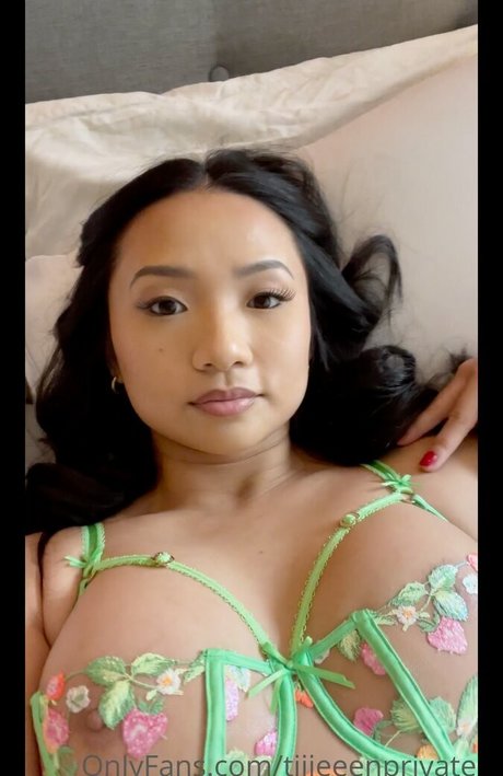 tiiieeen free actress img