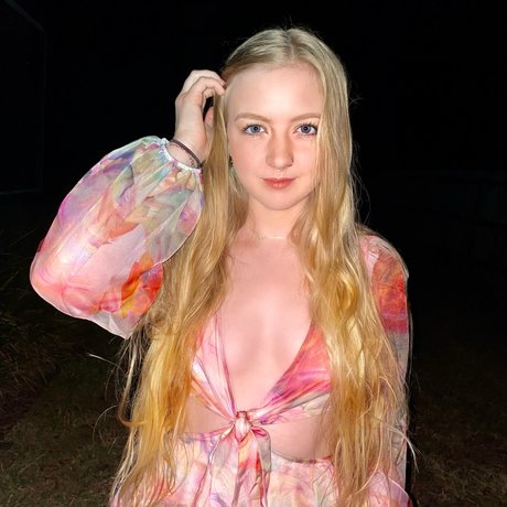 Lepidolite model nudes picture