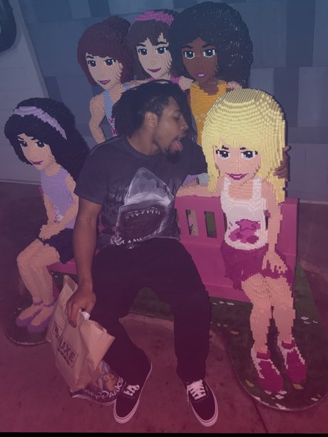 Leonardo Da Bitches  profile image