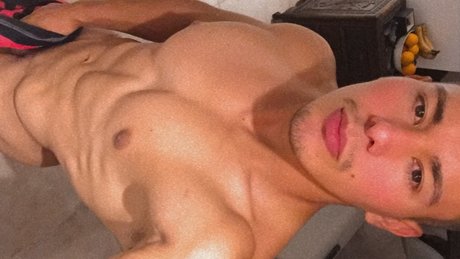 Marcos Velazquez model picture
