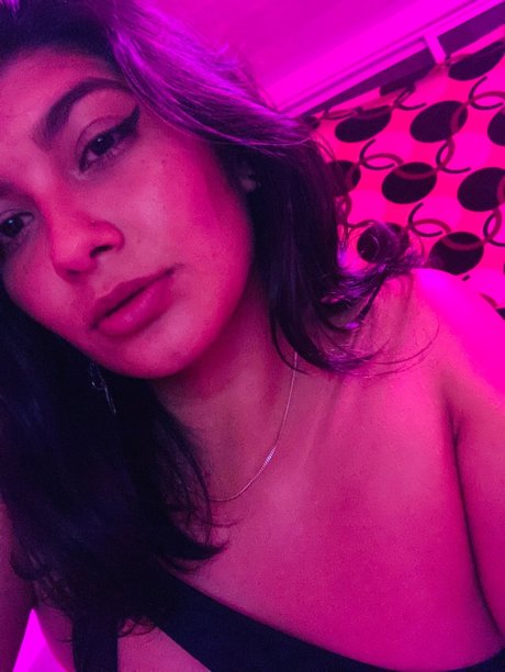 lulu vargas beautiful model gallery