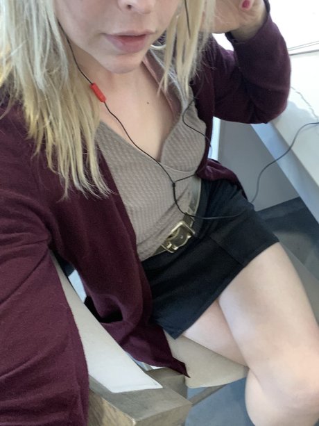 blonde mom onlyfans xxx gallery