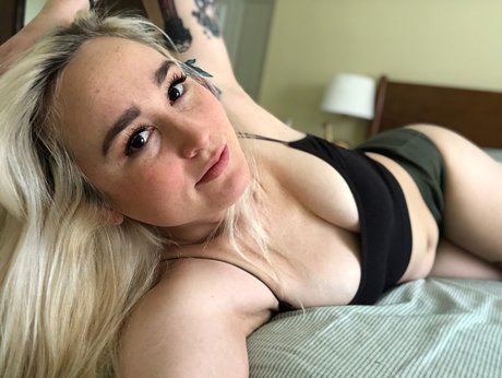 Bree Sandin star beautiful pictures
