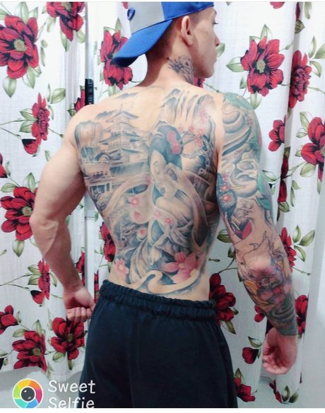 Niel Silva art model archive