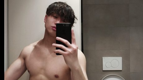 Matt Jeong pornstar beautiful pic