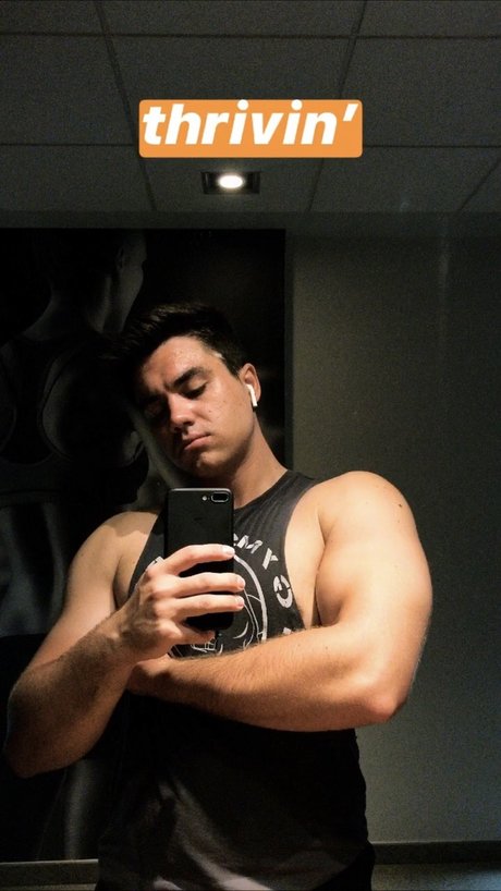Matthew Thick art star photo