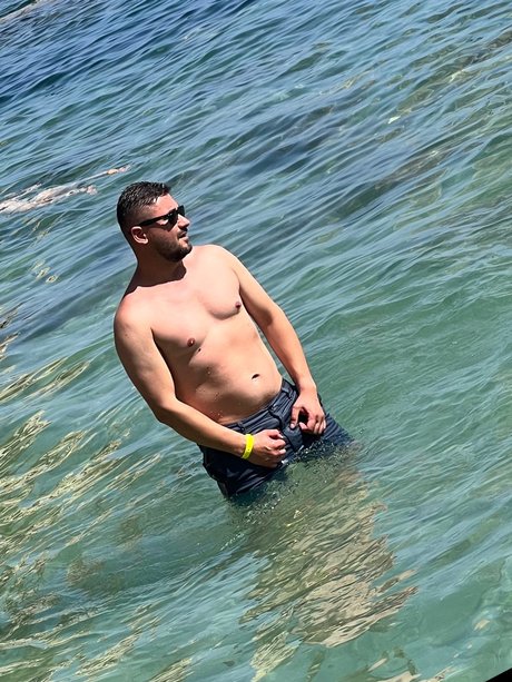 Mihai naked model pic