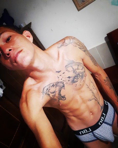 Erasmo Sanchez Hernandez adult model image