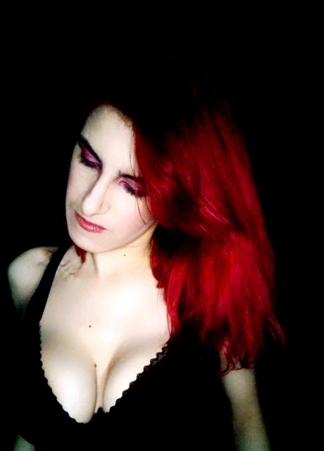 Mysteriousdarkness perfect model photo