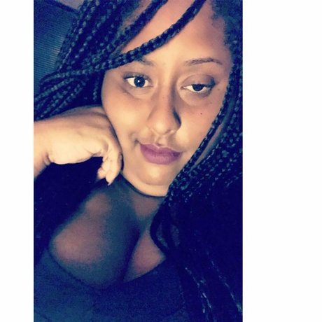Phatgirlneally star sexy photo