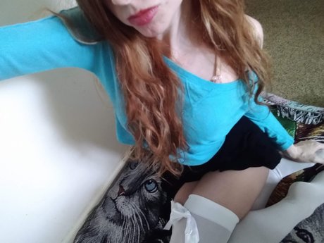 Natalie sHosiery free actress image