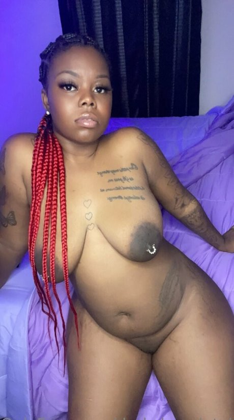 darkchocolatekaay hd actress picture