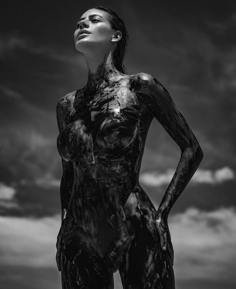 Alejandra Guilmant perfect actress images