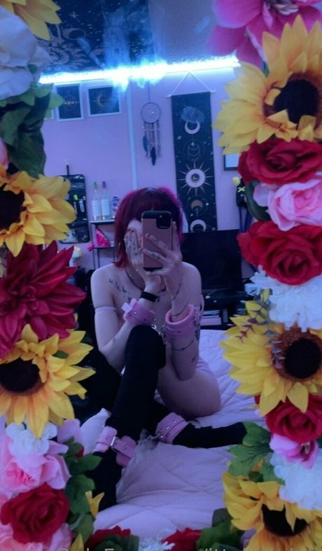 ittybittyloli adult actress image