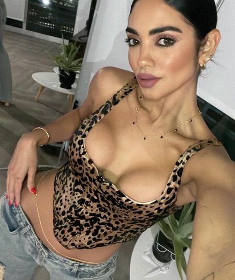 Arianny Negron pornstar free photo