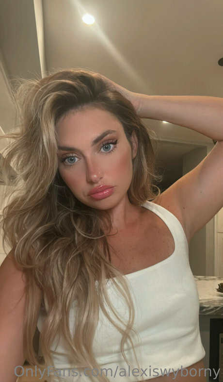 lexxyjordan hot model pics