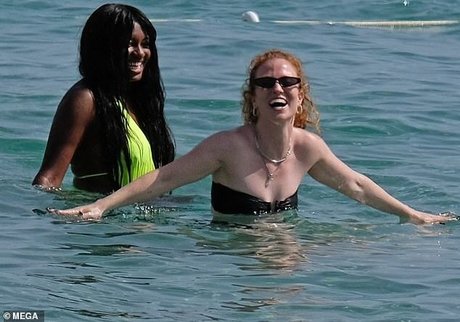 Jess Glynne nudes star photos