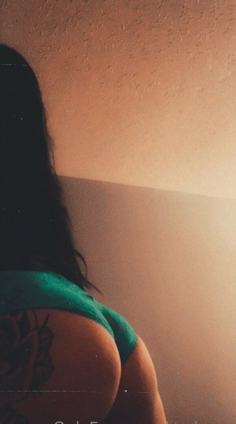 fight onlyfans free porn pic