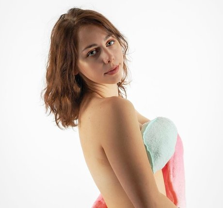 mayaruefree nice model img
